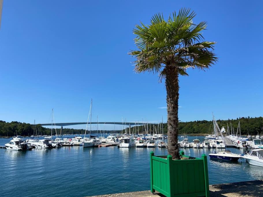 Les Planches , Bel Appartement En Bord De Mer Bénodet Exteriör bild